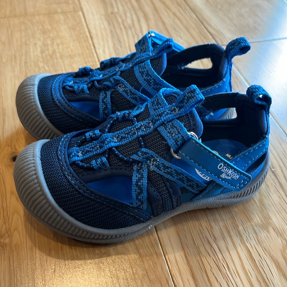 Oshkosh B’gosh Toddler Play Sandal